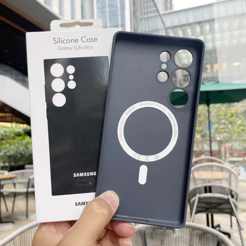Premium Liquid Silicone Magnetic Phone Case with Magsafe Compatibility - Enhanced Protection Cover