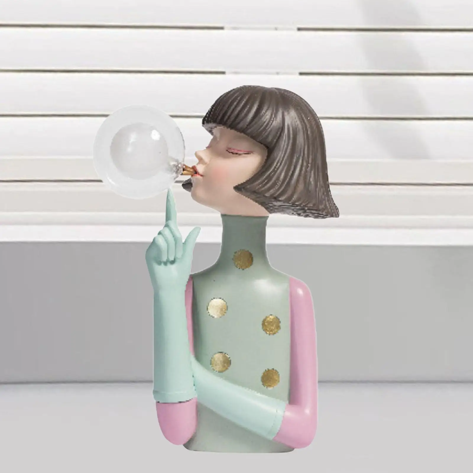 

Креативная настольная лампа в стиле ретро