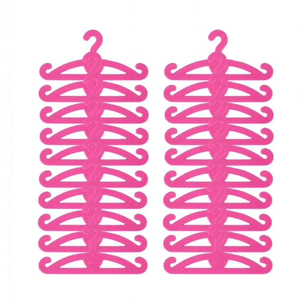 10pcs Quality Pink Color Plastic Heart Shape Hangers Dollhouse Furniture Hangers for Doll Clothes Accessories 4
