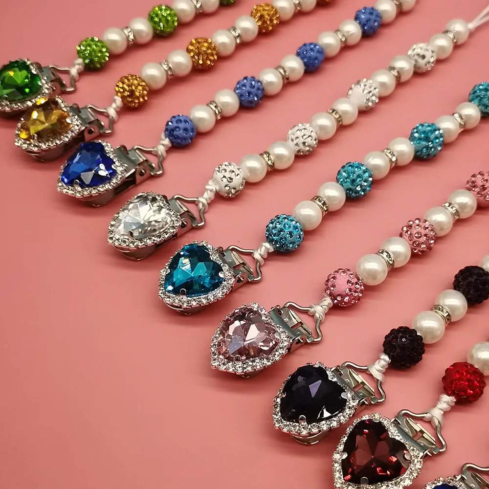 1Pc Luxury Beautiful Rhinestone Pacifier Clip Chain for Baby Newborn Vintage Pearl Crystal Nipple Clip Holder Nipple Accessories