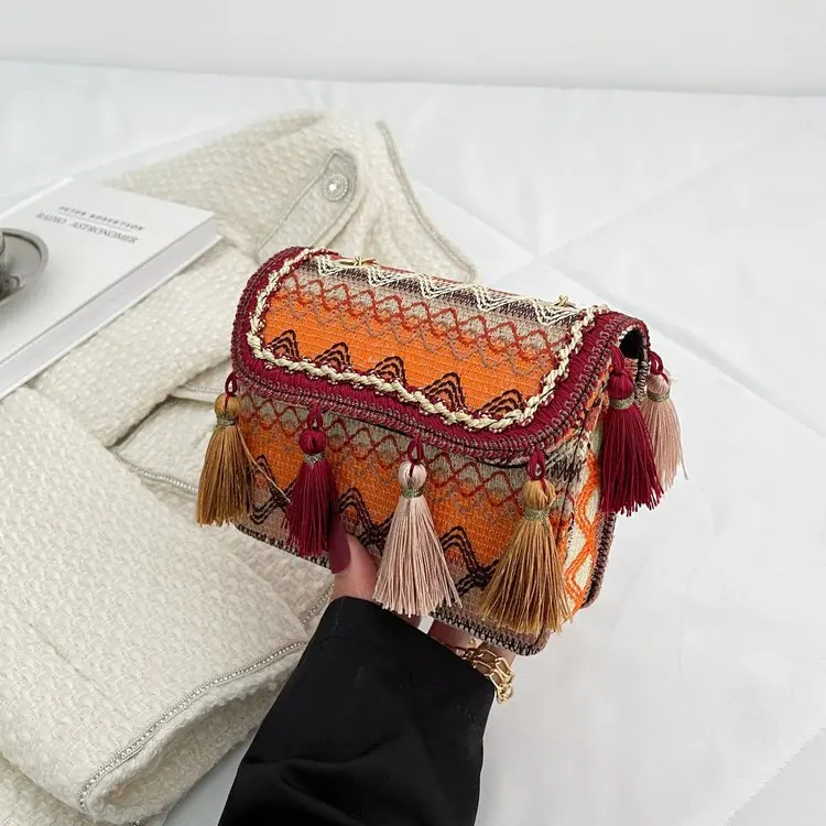 Tassel Bohemia Shoulder Square Bag Embroidery Summer Handwoven Beach Mix Contrast Color Designer Thin Metal Strap Hasp Pocket
