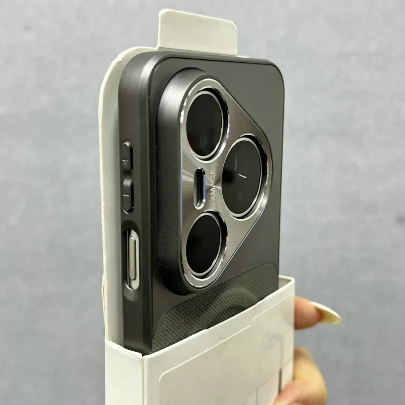 Luxury Fabric Texture Magnetic Armor Case with Wireless Charging Capability