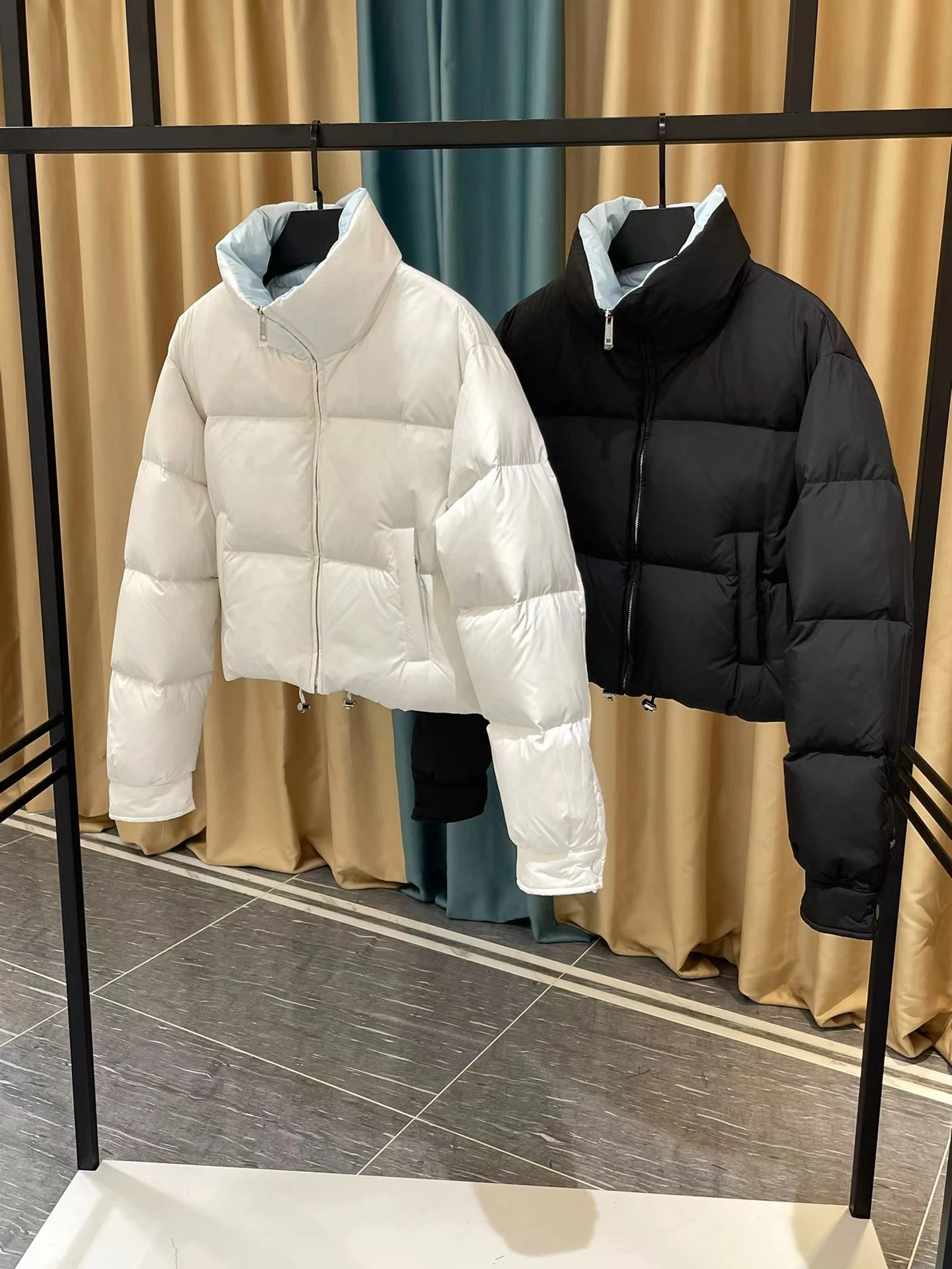 

Women's short down jacket winter bread jacket