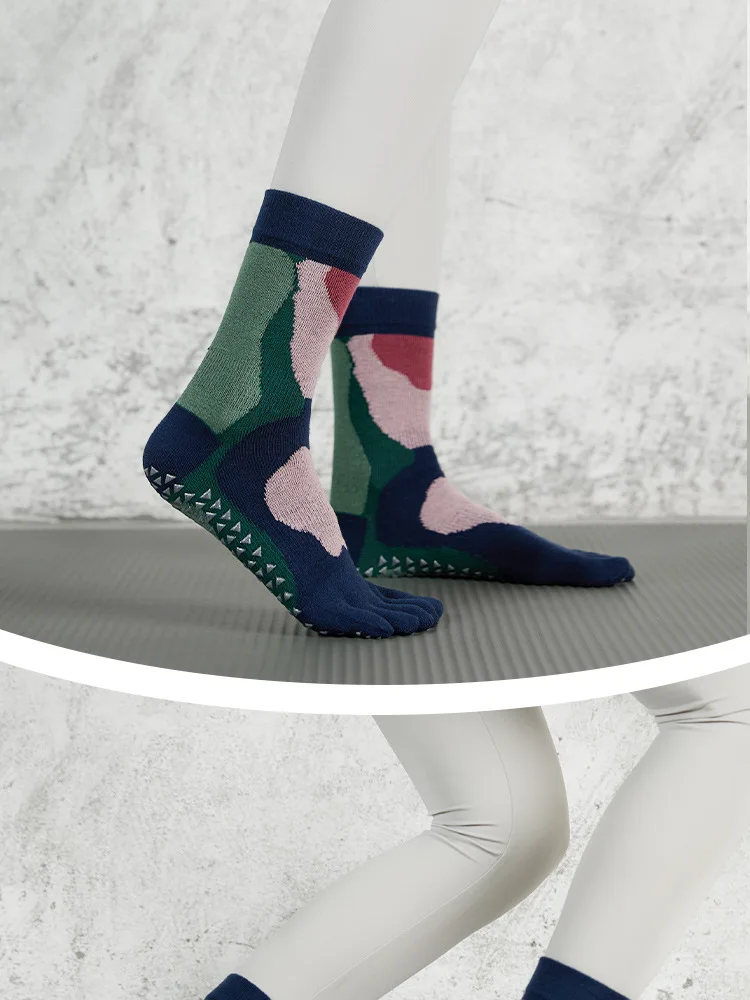 New Women Pilates Socks Professional Five Fingers Dance Sports Socks Fashion Printing Non-slip Silicone Grip Fitness Yoga Socks 12 undefined