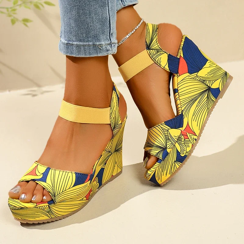 Women Wedges Sandals Print Random Platform Slippers Walking High Heels Shoes for Women 2025 New Summer Fashion Sandals Women