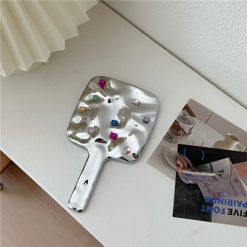 Ins 액체 모양 사각 거울, 미니 핸드헬드 데스크탑 화장품 메이크업 거울, 여행용 금속 휴대용 뷰티 미러, 핸드백