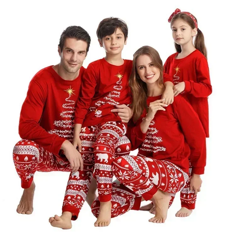 Conjunto de pijamas navideños familiares para papá, mamá, niños y bebés, conjuntos a juego, ropa de dormir, camisetas rojas y azul marino, pantalones, mamelucos, regalos de Navidad B2445