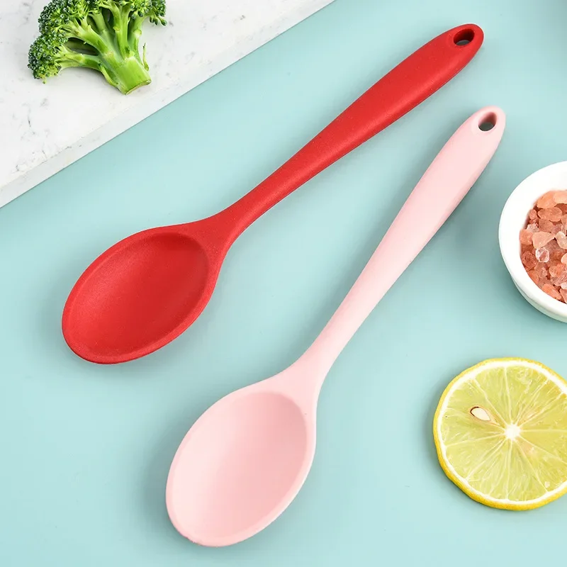 Silicone Integrated Tableware Heat Resistant Kitchen Spoons Nonstick Kitchen Mixing Flatware Kitchenware Soup Spoon Dining Bar
