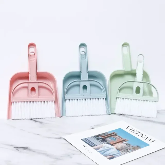 1pcs Cat, hamster, small broom set, pet professional cleaning tools, rabbit bedpan, guinea pig toilet, broom accessories 4