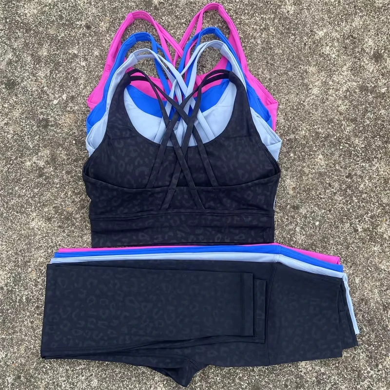 Women’s Cross Yoga Set 1