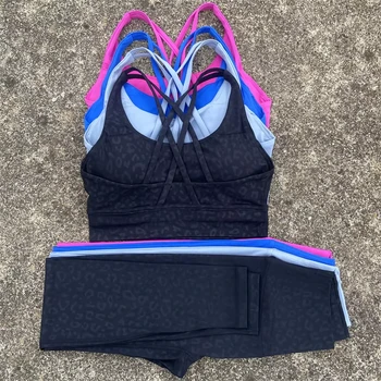Women’s Cross Yoga Set 1