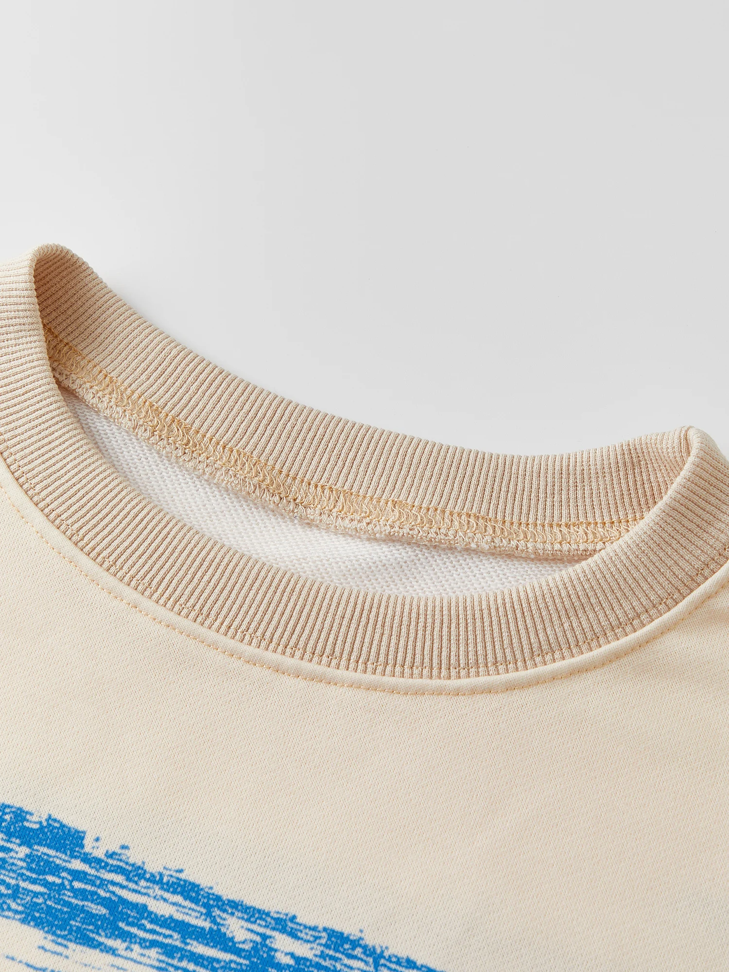 Women s Winter Oversized Hoodie with Bear Print and Fleece Lining Warm Pullover Sweatshirt Casual Long Sleeve Tops