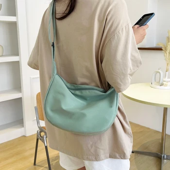 حقيبة يد خفيفة الوزن كاجوال بسعة كبيرة للسيدات ، حزمة كتف واحدة ، شارع عصري ، تدفق جديد