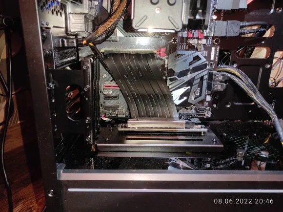 High-Speed PCI-E 3.0 Riser Cable Extender for PC Graphics Cards - 16x GPU Riser with Vertical Kit for ATX Chassis Description Image.This Product Can Be Found With The Tag Names Computer Cables Connecting, Computer Peripherals, PC Hardware Cables Adapters, Riser pcie