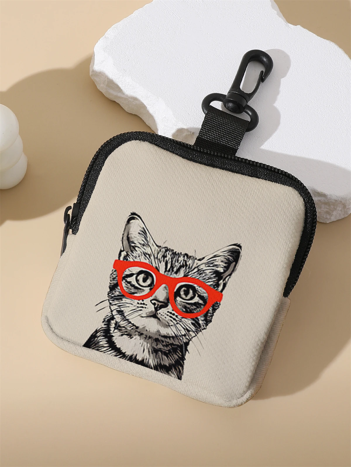 Large capacity coin wallets with cat patterns, digital printed coin wallets, and storage bags are ideal choices for gifts