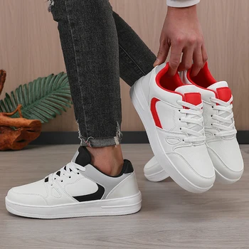 أحذية رياضية كاجوال للرجال أحذية جري قابلة للتنفس خفيفة الوزن للمشي في الهواء الطلق أحذية مسطحة غير قابلة للانزلاق تصميم عصري 2025