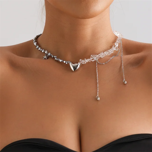 New Y2K Heart Beaded Necklace Women Boho Crystal Class Gravel Clavicle Chain Cool Y2K Choker Exquisite Fashion Jewelry 1