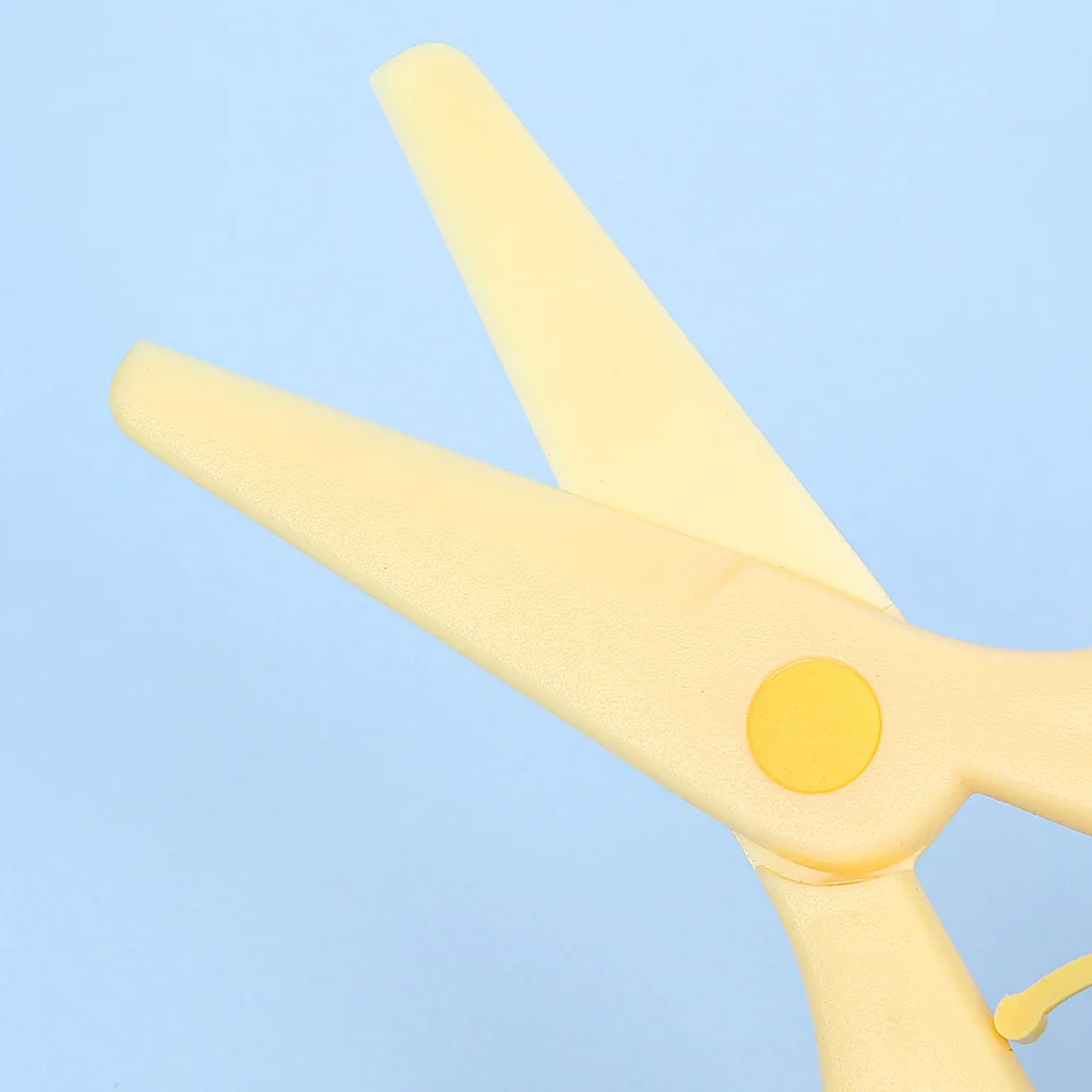 Children's Color Paper Cutter Effortless Rebound All Plastic Small Scissors Round Head Safety Manual Paper Cutting Scissors 5