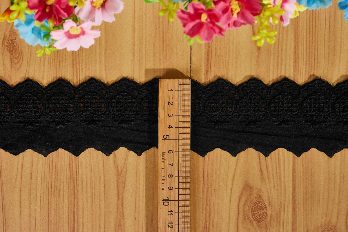 Herz bestickte Baumwoll spitze mit Kanten besatz, Tuch Dekor, Band, Näh handwerk, Rot, Schwarz, Weiß, 100% Baumwolle, 2 Yard, 6cm breit – Detail 12