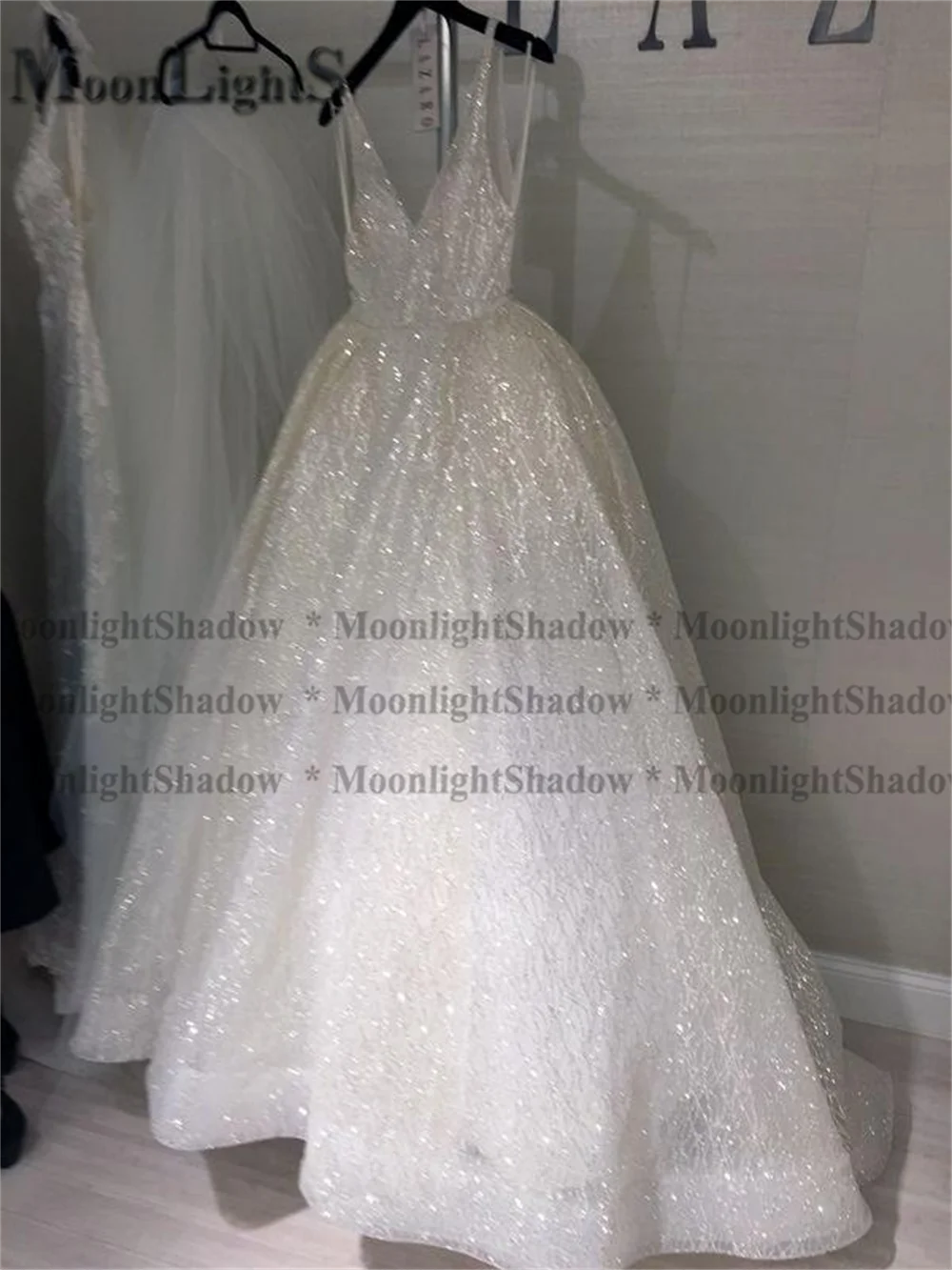 Moonlight Glitter Women's Wedding Dress v neck tailoring Backless wedding dresses gelinlik Arabic Bridal Gown Customized Plus