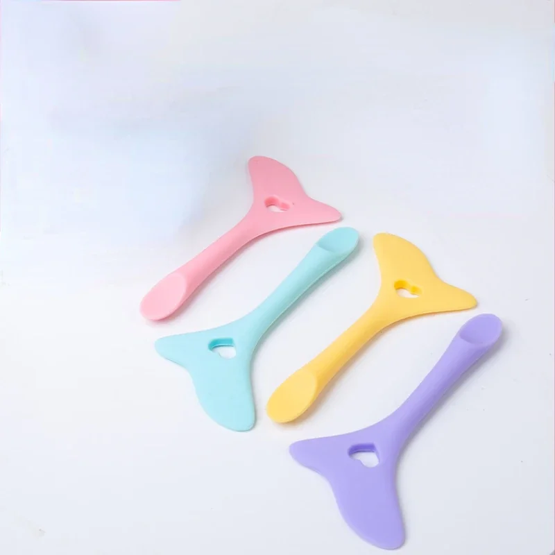 Silicone Eyeliner Stencils Wing Tips Marscara Drawing Lipstick Wearing Aid Face Cream Mask Applicator Makeup Tool Resusable eyeliner stamps