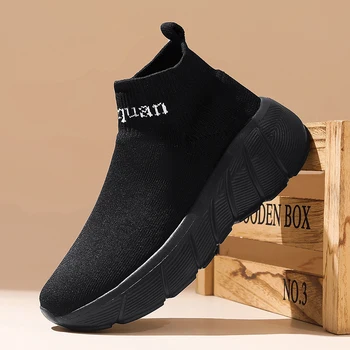 Couples Casual Sports Shoes Summer 2025 Breathe Lightweight Walking Shoes Daily Training Sneakers for Men Women 1