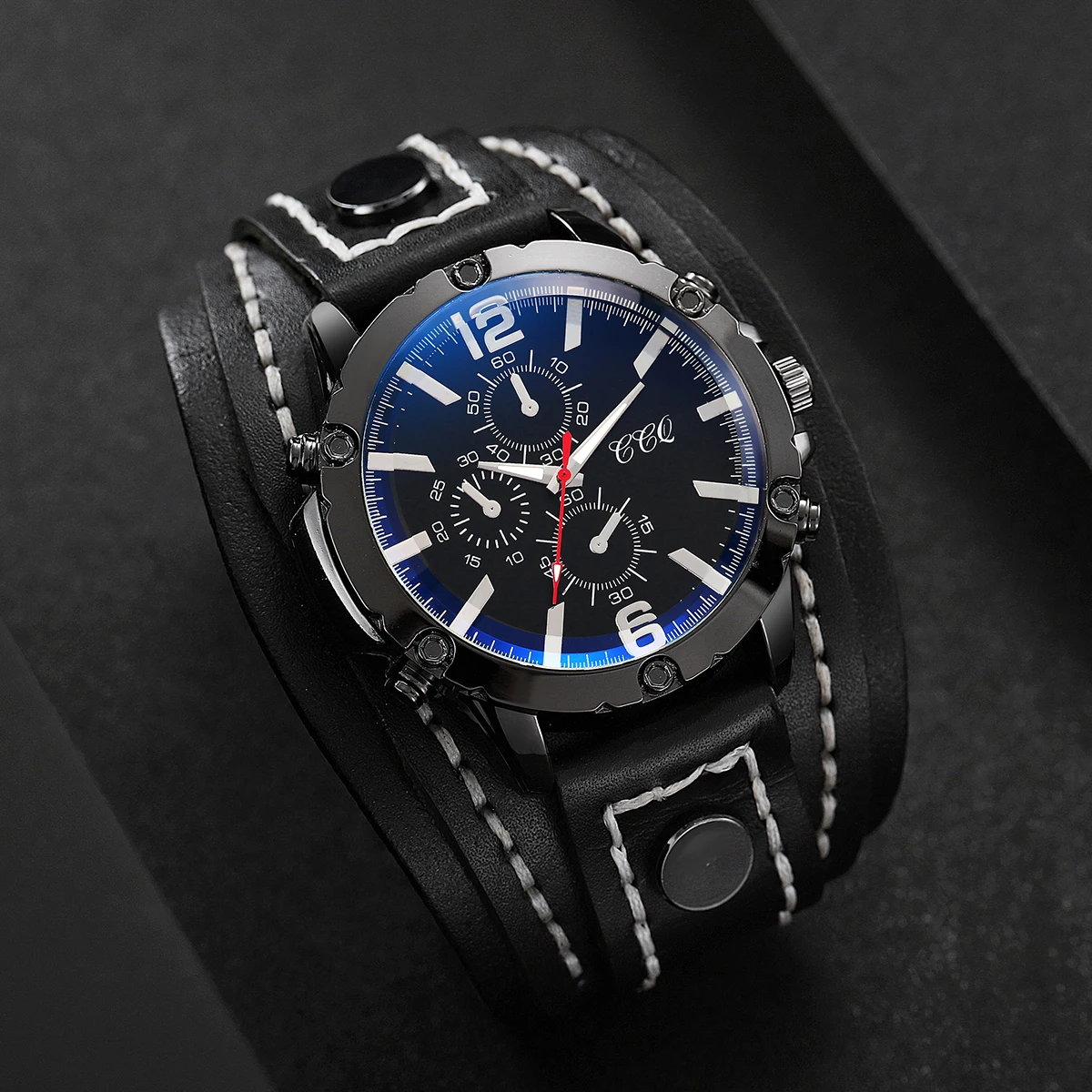 Fashion Men's Watch Three Eyes Blue Dial Leather Strap Casual Sports Style Quartz Watch