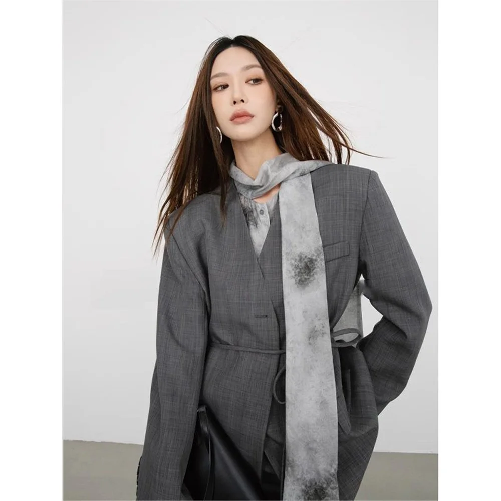 2024 spring new high-end Hepburn style advanced high temperament suit collarless suit + dizzy ribbon shirt suit