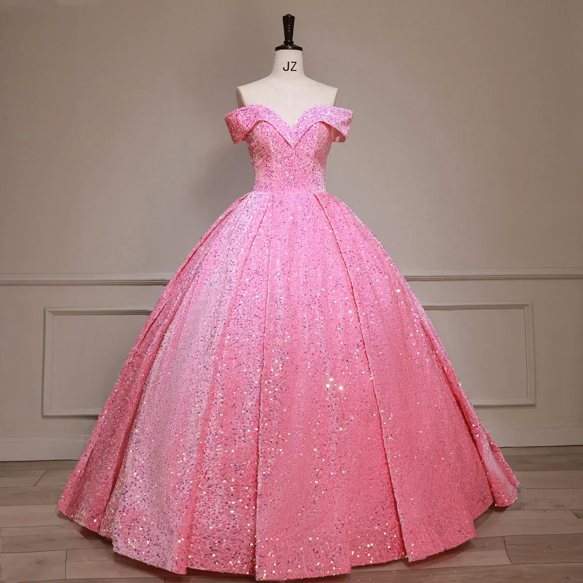 Bomaris Off-Shoulder Ball Gown Quinceanera Dresses Vestidos De 15 Anos Sparkly Sequined Princess Birthday Party Customized Quinceanera Dresses