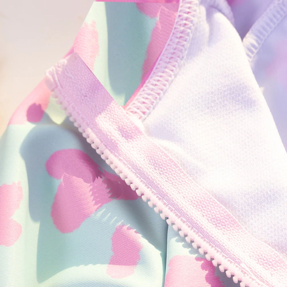 One-piece Quick-Drying Heart Print Swimsuit For Girls Zipper High Elasticity Long Sleeved Round Neck Sports Baby Kids Swimwear
