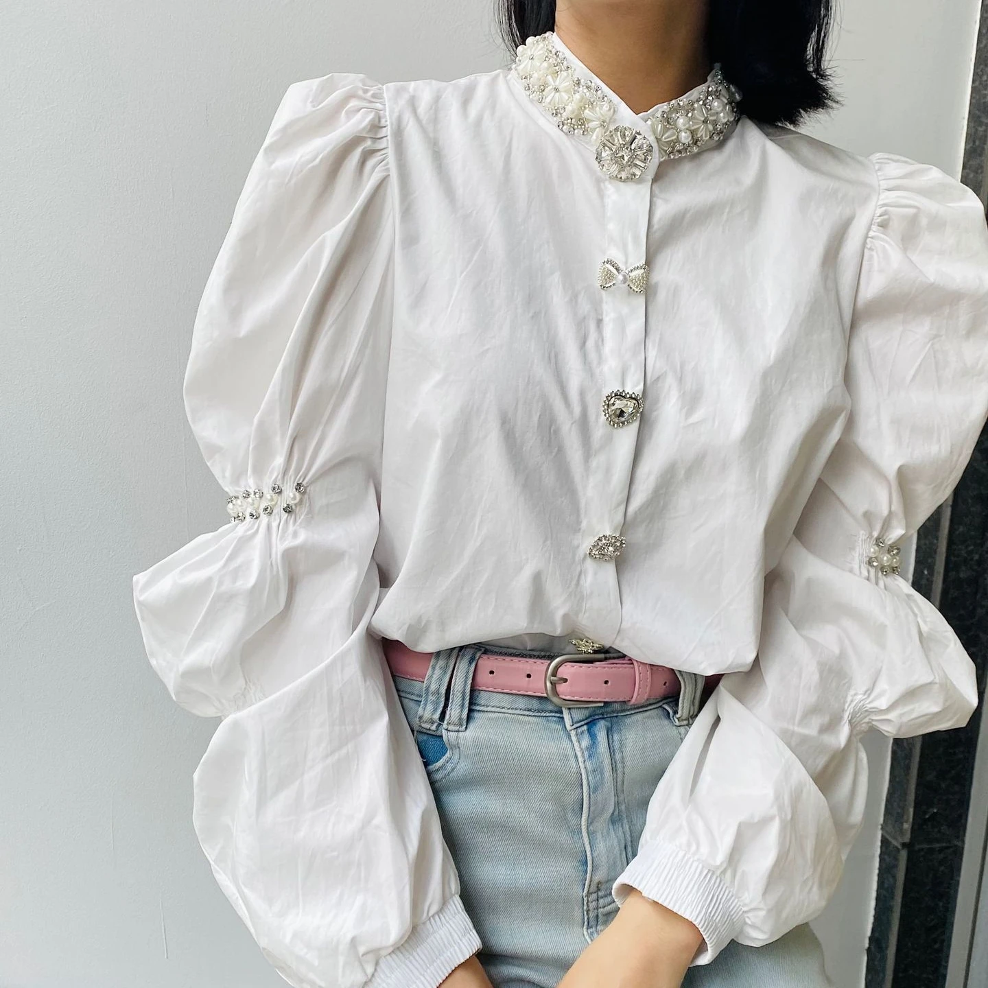 Threaded Pear Ainara Flower Puff Short Sleeve Loose Blouse