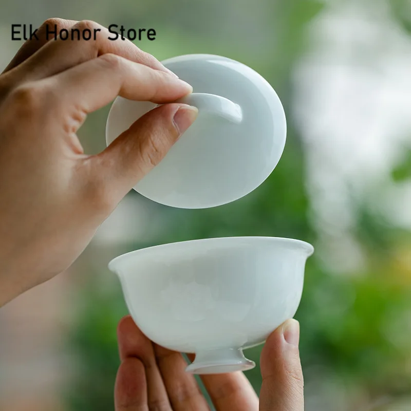 110ml Boutique Misty Blue Ceramic Tea Tureen Chiense Consensus Tea Bowl with Lid Circular Soaking Gaiwan Kung Fu Teaset Gift