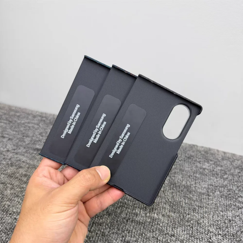Carbon Fiber Texture Foldable Phone Case with Stand - Anti-Fall Hard Cover for Samsung Galaxy Z Fold