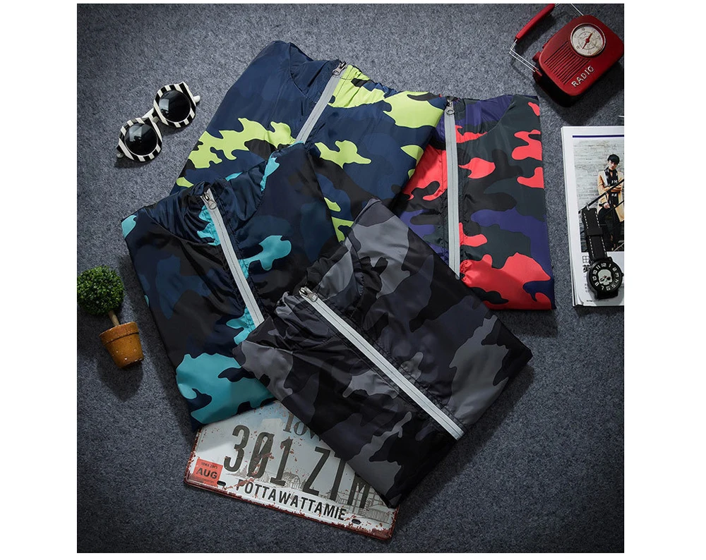 Jacket Lifestyle Image 1