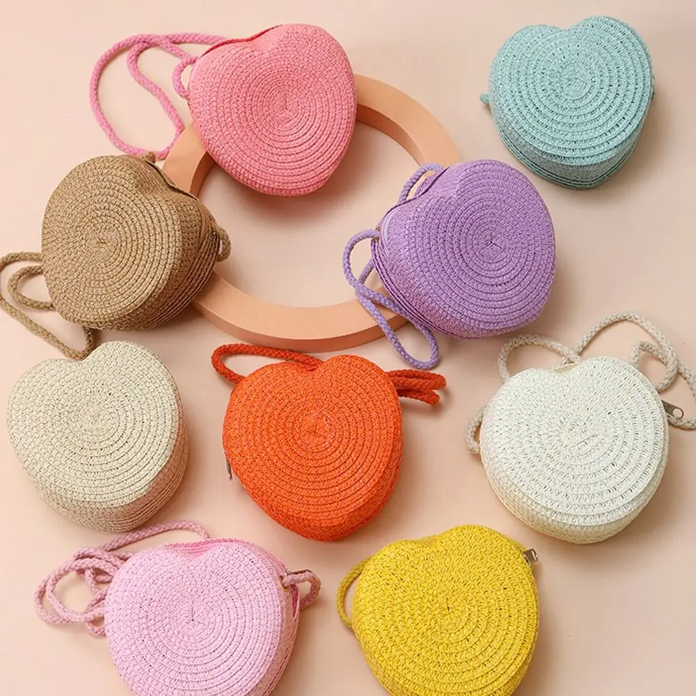 High Quality Woven Straw Shoulder Bags Cute Heart Shape Crossbody Bag Travel Lightweight Coin Purse for Children