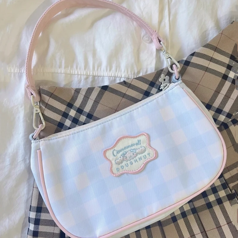 

2023 New Sanrio Donut Underarm Women's Bag Cartoon Anime Cute Cinnamoroll One Shoulder Portable Mini Casual Bag Birthday Gift