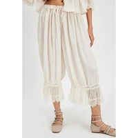 Combhasaki Women's Y2K Loose Fit Bloomers Cropped Pants Drawstring High Waist Floral Lace Patchwork Calf-Length Lantern Trousers 1