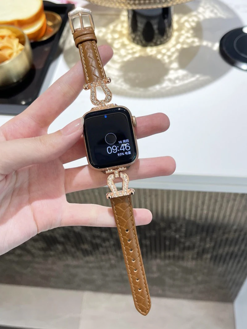 Фото Ремешок со стразами для Apple Watch Band 44 мм 45 мм 38-42-41 мм, роскошный кожаный браслет для iwatch series 8 7 SE 6 5 4 Ultra 49 мм №4