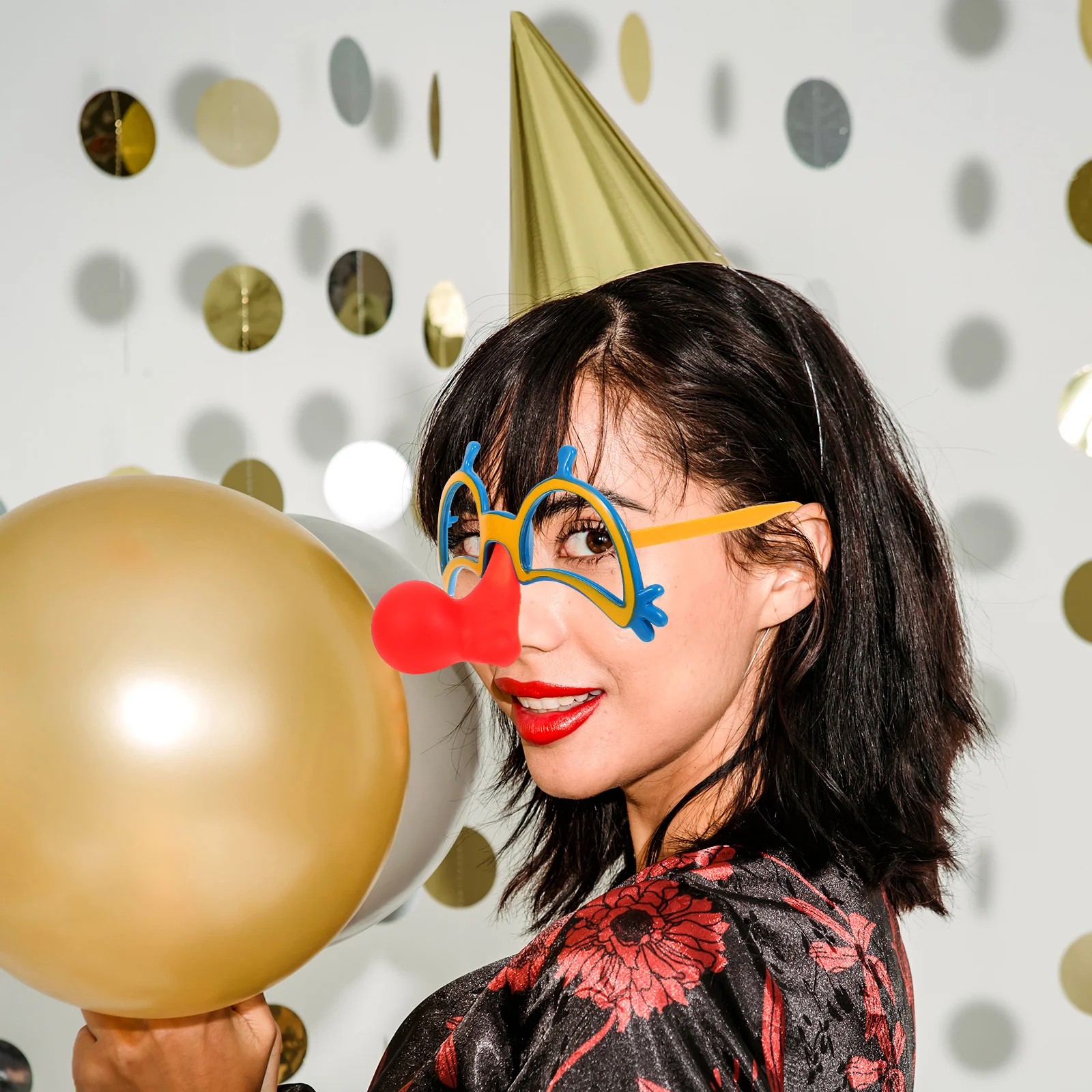 ���� ���� ���۶�, ��Ƽ �� ���ǽ� �� �ڽ�Ƭ �Ȱ�, ����ִ� ��� ���ο� ���� ���۶�, 2 ��