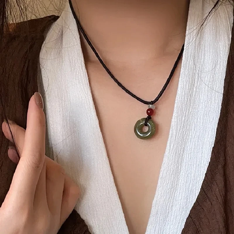 Halskette mit Schmetterlingen im nationalen Stil, Perlenkette, weibliches Temperament, dünnes Seil, Schlüsselbeinkette, verstellbarer Kettenschmuck_voghion.com