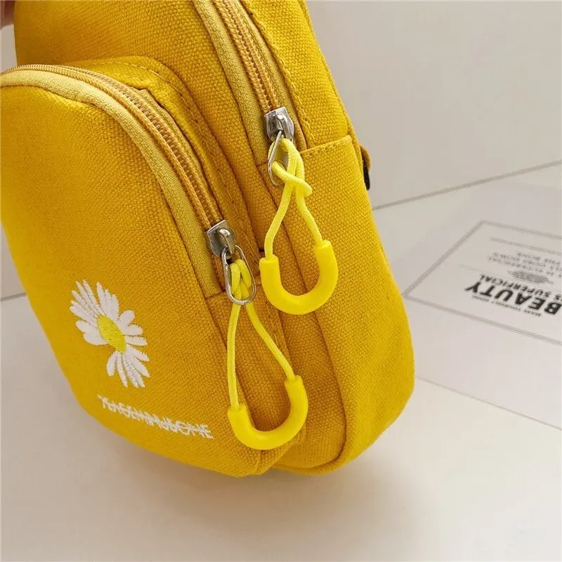 Fashion Ladies Daisy Print Chest Bag Ladies One Shoulder Crossbody Bag Small Short Trip Travel Carry Bags Canvas Bag