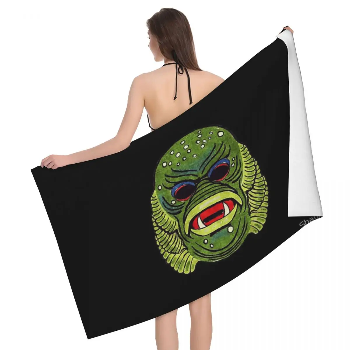 

Creature From The Black Lagoon 80x130cm Bath Towel Soft For Travelling Souvenir Gift
