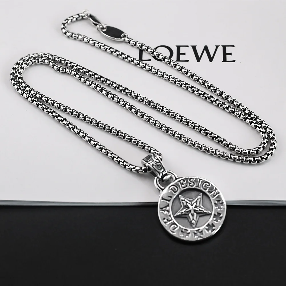 

Five pointed Star Pendant Necklace