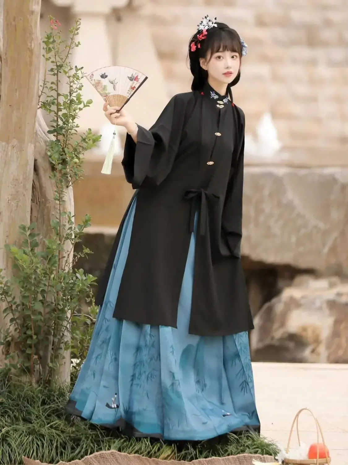 

2024 китайская женская длинная куртка hanfu династии Мин с стоячим воротником плиссированная пирнированная длинная юбка ежедневный новый осенний свободный hanfu w397