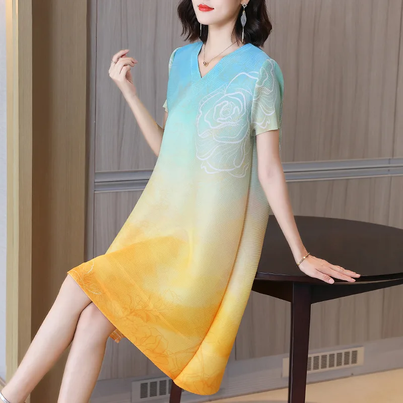 

Summer Short Sleeved Dress 2022 New Style Foreign Style Aging Fashion Gradient Color Large Women's Dress