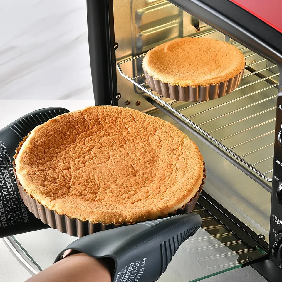 Stampo rotondo per torte da 20 x 3,5 cm con fondo in acciaio rimovibile
