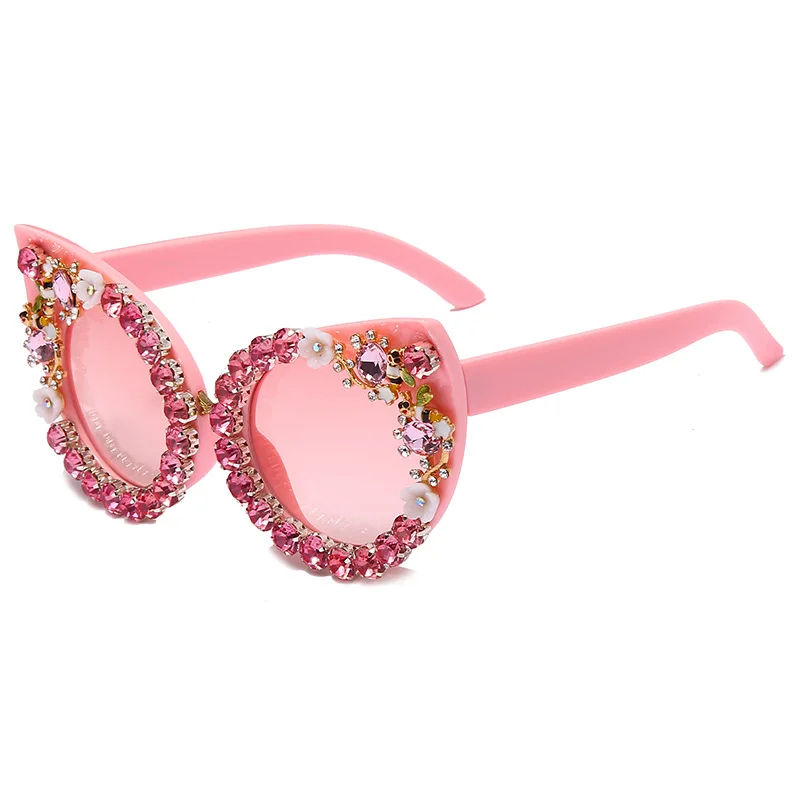 

Diamond Luxury Cat Eye Sunglasses Women Vintage Metal Frame Rhinestone Sun Glasses Female Punk Eyewear UV400 Gafas De Sol