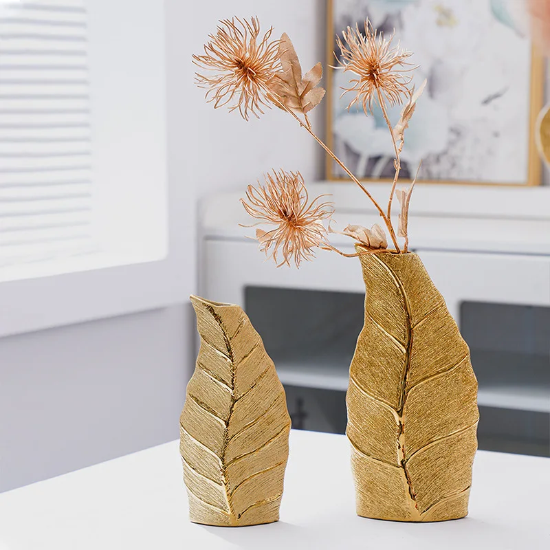 

Nordic style golden leaves, high-end home ceramic vases, light luxury living room decorations, handicrafts, flower arrangements