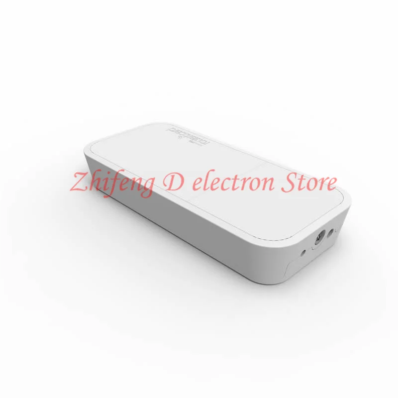 

MikroTik RBFTC11 Outdoor fiber transceiver 12-57V PoE power supply 802.3af/at, fiber to copper converter
