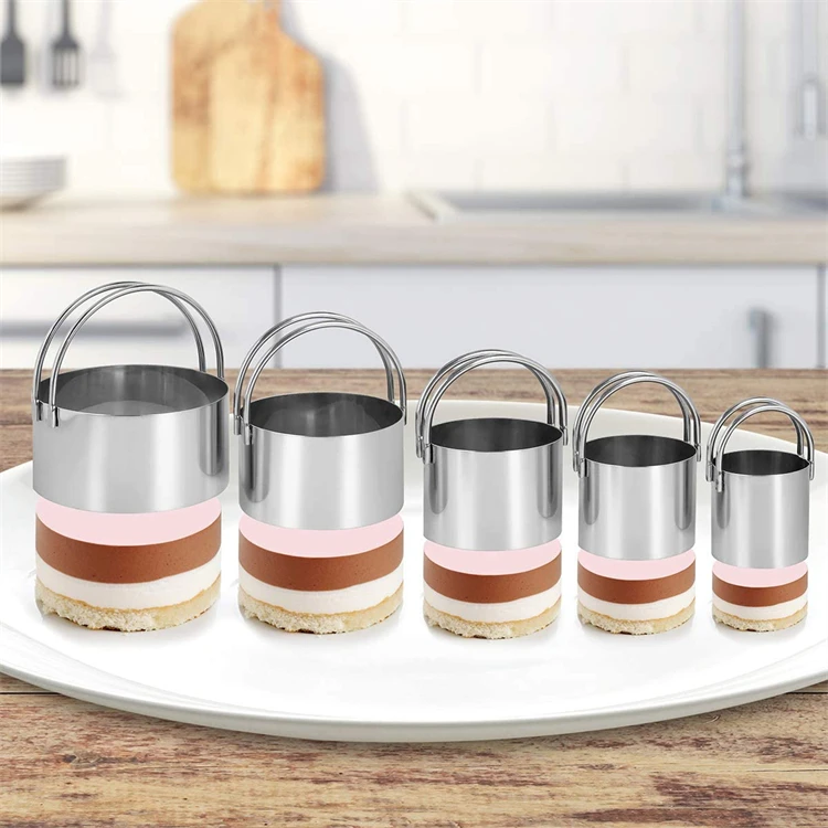 Description Picture 5 of itemLMETJMA 5Pcs Circle Biscuit Cutter Set Stainless Steel Round Cookies Cutter Mold Dough Fondant Cutters with Handle JT142